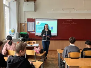 Школьники прослушали лекцию «Страхование: финансовый щит против неожиданностей»